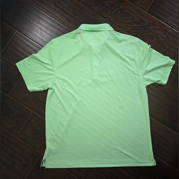 Soft Mint Green Polo Shirt in Lightweight Fabric - Picture 2 of 8